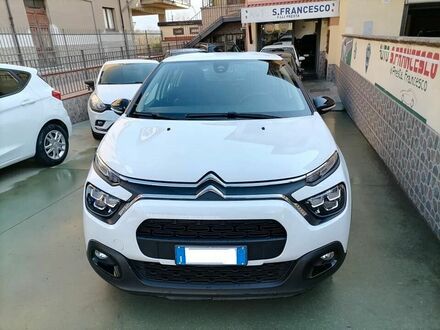 Ситроен С3 2020 в Европе на Automoto.ua Белый Ситроен С3, объемом двигателя 1.5 л и пробегом 79 тыс. км за 12394 $, фото 1 на Automoto.ua