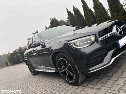 Мерседес ЦЛЦ-класс 2020 в Европе на Automoto.ua Коричневый Мерседес ЦЛЦ-класс, объемом двигателя 1 л и пробегом 111 тыс. км за 37047 $, фото 1 на Automoto.ua