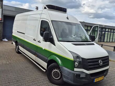 Фольксваген Крафтер 2016 в Европе на Automoto.ua Белый Фольксваген Крафтер, объемом двигателя 1.97 л и пробегом 290 тыс. км за 13771 $, фото 1 на Automoto.ua