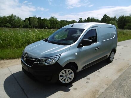 Рено Экспресс 2021 в Европе на Automoto.ua Серебряный Рено Экспресс, объемом двигателя 1.46 л и пробегом 92 тыс. км за 14817 $, фото 1 на Automoto.ua
