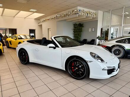 Порше 991 2014 в Европе на Automoto.ua Белый Порше 991, объемом двигателя 3.8 л и пробегом 49 тыс. км за 113694 $, фото 1 на Automoto.ua