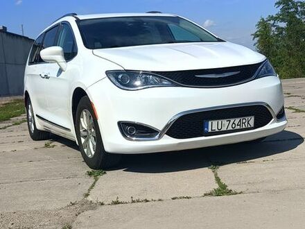 Крайслер Pacifica, об'ємом двигуна 3.61 л та пробігом 147 тис. км за 20518 $, фото 1 на Automoto.ua