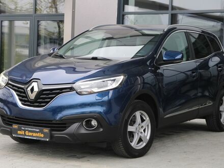 Рено Kadjar 2018 в Европе на Automoto.ua Синий Рено Kadjar, объемом двигателя 1.2 л и пробегом 84 тыс. км за 16969 $, фото 1 на Automoto.ua