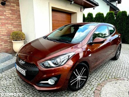 Хендай i30, объемом двигателя 1.4 л и пробегом 180 тыс. км за 6458 $, фото 1 на Automoto.ua