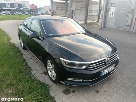 Фольксваген Пассат 2017 в Европе на Automoto.ua Черный Фольксваген Пассат, объемом двигателя 1 л и пробегом 281 тыс. км за 14262 $, фото 1 на Automoto.ua
