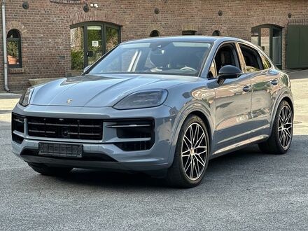Порше Каен 2024 в Европе на Automoto.ua Серый Порше Каен, объемом двигателя 2.89 л и пробегом 32 тыс. км за 142597 $, фото 1 на Automoto.ua