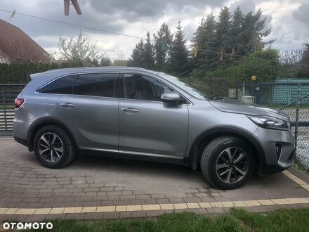 Кіа Соренто, об'ємом двигуна 2 л та пробігом 215 тис. км за 18359 $, фото 1 на Automoto.ua