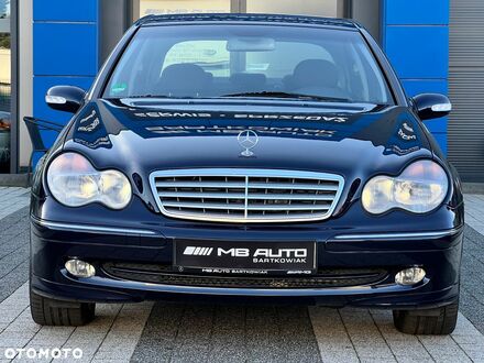 Мерседес Ц-Клас 2001 у Європі на Automoto.ua Мерседес Ц-Клас, об'ємом двигуна 2.6 л та пробігом 58 тис. км за 9662 $, фото 1 на Automoto.ua