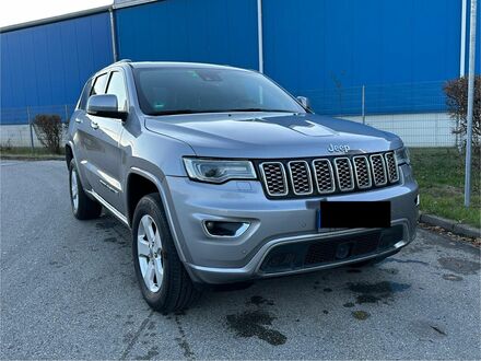Джип Grand Cherokee 2017 у Європі на Automoto.ua Срібний Джип Grand Cherokee, об'ємом двигуна 2.99 л та пробігом 376 тис. км за 12884 $, фото 1 на Automoto.ua