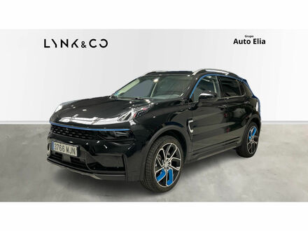 Lynk & Co 01 2023 в Европе на Automoto.ua Черный Lynk & Co 01, объемом двигателя 1.48 л и пробегом 25 тыс. км за 32867 $, фото 1 на Automoto.ua