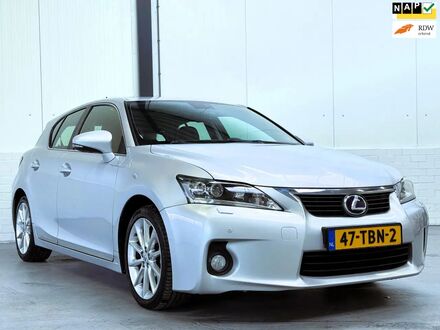 Лексус CT 200h 2012 в Европе на Automoto.ua Серый Лексус CT 200h, объемом двигателя 1.8 л и пробегом 195 тыс. км за 11570 $, фото 1 на Automoto.ua