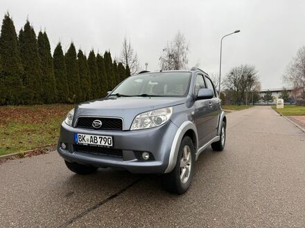 Дайхатсу Териос 2007 в Европе на Automoto.ua Дайхатсу Териос, объемом двигателя 1.5 л и пробегом 186 тыс. км за 19900 $, фото 1 на Automoto.ua