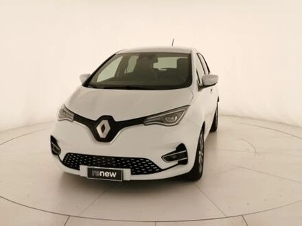Рено Зое 2022 в Европе на Automoto.ua Белый Рено Зое, объемом двигателя 0 л и пробегом 67 тыс. км за 16025 $, фото 1 на Automoto.ua