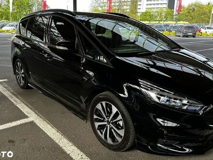 Форд С-Макс, об'ємом двигуна 2.49 л та пробігом 28 тис. км за 43197 $, фото 1 на Automoto.ua