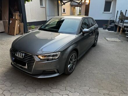 Ауди А3 2019 в Европе на Automoto.ua Серый Ауди А3, объемом двигателя 1.4 л и пробегом 65 тыс. км за 20591 $, фото 1 на Automoto.ua