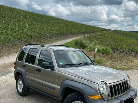 Коричневий Джип Cherokee, об'ємом двигуна 2.78 л та пробігом 150 тис. км за 8143 $, фото 1 на Automoto.ua