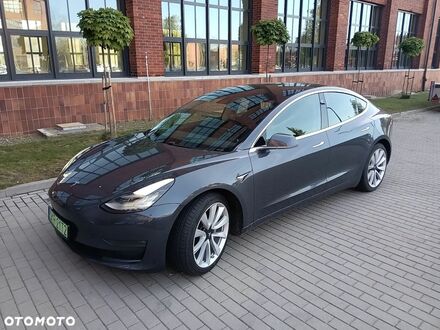 Тесла Модель 3 2019 в Европе на Automoto.ua Тесла Модель 3, объемом двигателя 0 л и пробегом 67 тыс. км за 27846 $, фото 1 на Automoto.ua