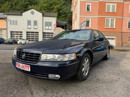 Кадиллак Севиль 2000 в Европе на Automoto.ua Синий Кадиллак Севиль, объемом двигателя 4.57 л и пробегом 140 тыс. км за 6771 $, фото 1 на Automoto.ua