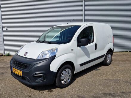 Белый Фиат Fiorino, объемом двигателя 1.25 л и пробегом 127 тыс. км за 7838 $, фото 1 на Automoto.ua