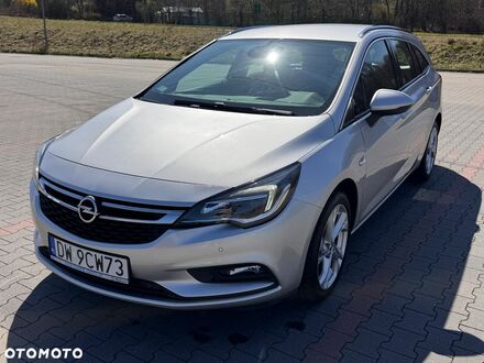 Опель Астра 2019 в Европе на Automoto.ua Серый Опель Астра, объемом двигателя 1 л и пробегом 172 тыс. км за 31900 $, фото 1 на Automoto.ua