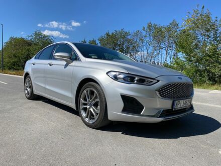 Форд Фьюжн 2019 в Европе на Automoto.ua Серый Форд Фьюжн, объемом двигателя 1.5 л и пробегом 106000 тыс. км за 51000 $, фото 1 на Automoto.ua