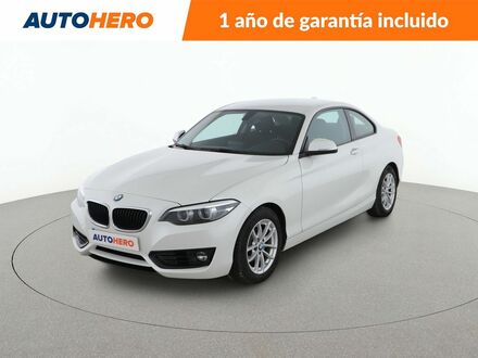 БМВ 2 Серия 2018 в Европе на Automoto.ua Белый БМВ 2 Серия, объемом двигателя 1.5 л и пробегом 85 тыс. км за 20912 $, фото 1 на Automoto.ua