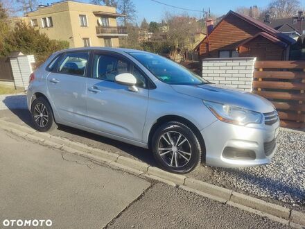 Ситроен С4 2011 в Европе на Automoto.ua Серый Ситроен С4, объемом двигателя 1 л и пробегом 136 тыс. км за 17999 $, фото 1 на Automoto.ua