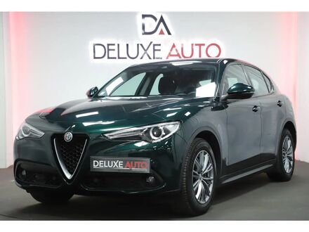 Альфа Ромео Стелвіо 2021 у Європі на Automoto.ua Зелений Альфа Ромео Стелвіо, об'ємом двигуна 2.14 л та пробігом 103 тис. км за 25234 $, фото 1 на Automoto.ua