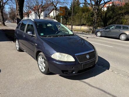 Фіат Croma 2005 у Європі на Automoto.ua Синій Фіат Croma, об'ємом двигуна 2.2 л та пробігом 197 тис. км за 327 $, фото 1 на Automoto.ua