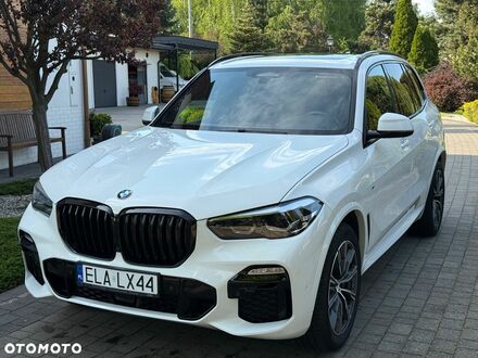 БМВ Х5 2019 в Европе на Automoto.ua Белый БМВ Х5, объемом двигателя 1 л и пробегом 105 тыс. км за 46708 $, фото 1 на Automoto.ua