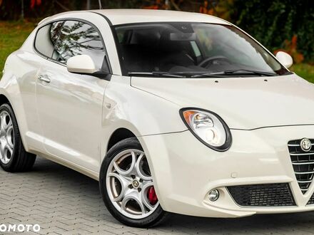 Альфа Ромео Мито 2009 в Европе на Automoto.ua Белый Альфа Ромео Мито, объемом двигателя 1 л и пробегом 125 тыс. км за 4335 $, фото 1 на Automoto.ua