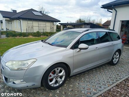 Ситроен С5 2009 в Европе на Automoto.ua Серый Ситроен С5, объемом двигателя 1 л и пробегом 319 тыс. км за 10500 $, фото 1 на Automoto.ua