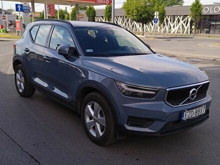 Вольво XC40, объемом двигателя 1.48 л и пробегом 16 тыс. км за 30022 $, фото 1 на Automoto.ua