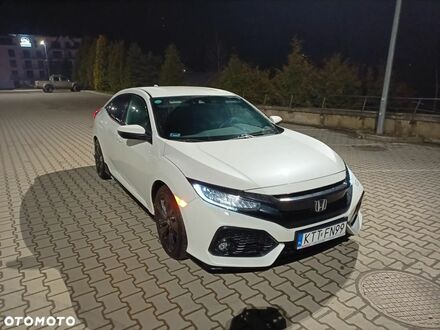 Хонда Цивик, объемом двигателя 1.5 л и пробегом 90 тыс. км за 18251 $, фото 1 на Automoto.ua