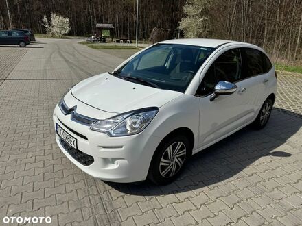 Ситроен С3 2013 в Европе на Automoto.ua Белый Ситроен С3, объемом двигателя 1 л и пробегом 7 тыс. км за 5134 $, фото 1 на Automoto.ua