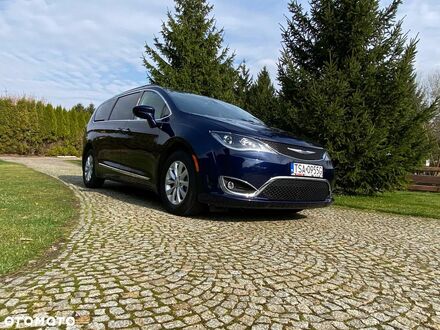 Крайслер Pacifica, об'ємом двигуна 3.61 л та пробігом 129 тис. км за 19870 $, фото 1 на Automoto.ua