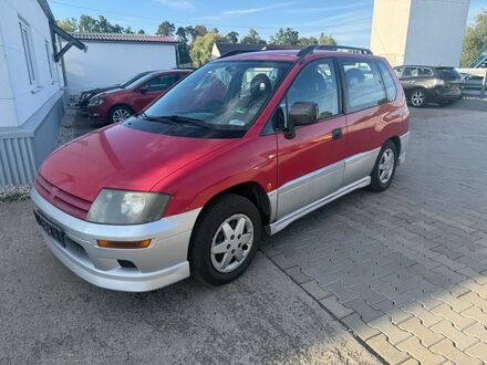 Мицубиси Спейс Раннер 2000 в Европе на Automoto.ua Красный Мицубиси Спейс Раннер, объемом двигателя 2.35 л и пробегом 166 тыс. км за 1704 $, фото 1 на Automoto.ua