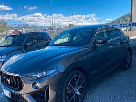 Мазерати Леванте 2018 в Европе на Automoto.ua Серебряный Мазерати Леванте, объемом двигателя 2.99 л и пробегом 140 тыс. км за 45000 $, фото 1 на Automoto.ua