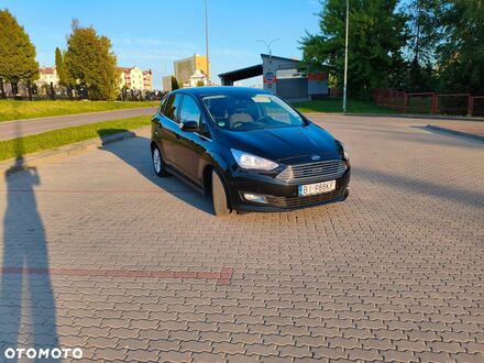 Форд Си-Макс 2015 в Европе на Automoto.ua Черный Форд Си-Макс, объемом двигателя 1 л и пробегом 132 тыс. км за 8233 $, фото 1 на Automoto.ua