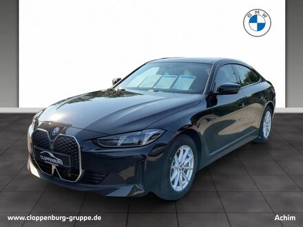 БМВ i4 2024 в Европе на Automoto.ua Черный БМВ i4, объемом двигателя 0 л и пробегом 2 тыс. км за 52076 $, фото 1 на Automoto.ua