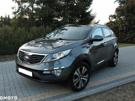 Кіа Sportage 2011 у Європі на Automoto.ua Сірий Кіа Sportage, об'ємом двигуна 1 л та пробігом 221 тис. км за 40999 $, фото 1 на Automoto.ua