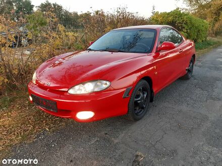 Хендай Купе 1998 в Европе на Automoto.ua Красный Хендай Купе, объемом двигателя 1 л и пробегом 124 тыс. км за 7999 $, фото 1 на Automoto.ua