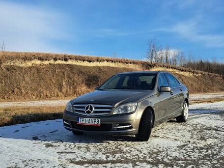 Мерседес Ц-Класс 2010 в Европе на Automoto.ua Мерседес Ц-Класс, объемом двигателя 2.14 л и пробегом 294 тыс. км за 33600 $, фото 1 на Automoto.ua