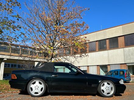 Мерседес СЛ 280 1994 у Європі на Automoto.ua Чорний Мерседес СЛ 280, об'ємом двигуна 2.8 л та пробігом 168 тис. км за 12397 $, фото 1 на Automoto.ua