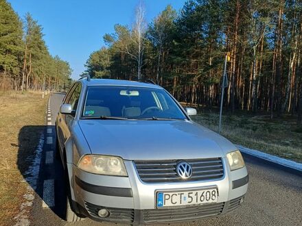 Фольксваген Пассат 2003 в Европе на Automoto.ua Серый Фольксваген Пассат, объемом двигателя 1 л и пробегом 500 тыс. км за 4500 $, фото 1 на Automoto.ua