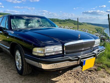 Бьюик Парк Авеню 1993 в Европе на Automoto.ua Синий Бьюик Парк Авеню, объемом двигателя 0 л и пробегом 94 тыс. км за 8686 $, фото 1 на Automoto.ua