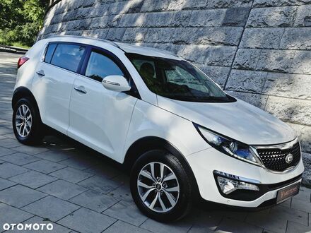 Киа Sportage, объемом двигателя 1.69 л и пробегом 208 тыс. км за 9870 $, фото 1 на Automoto.ua