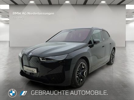 БМВ iX 2023 в Европе на Automoto.ua Черный БМВ iX, объемом двигателя 0 л и пробегом 13 тыс. км за 65720 $, фото 1 на Automoto.ua
