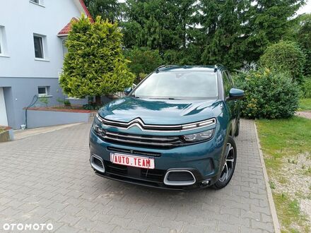 Ситроен C5 Aircross 2019 в Европе на Automoto.ua Зеленый Ситроен C5 Aircross, объемом двигателя 1 л и пробегом 156 тыс. км за 17555 $, фото 1 на Automoto.ua