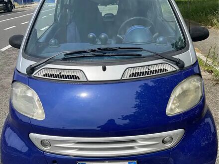 Смарт Форту 2000 в Европе на Automoto.ua Синий Смарт Форту, объемом двигателя 0 л и пробегом 180 тыс. км за 2672 $, фото 1 на Automoto.ua